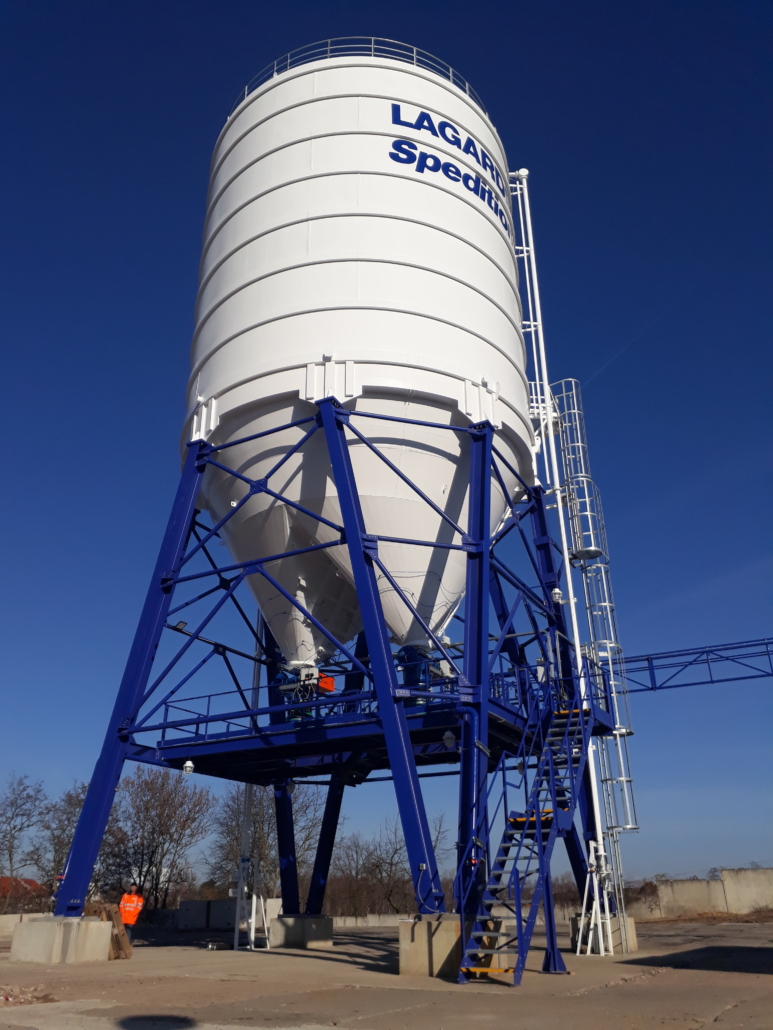20190321_083109 Cementové silo Stetter